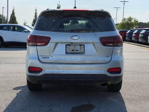 Used 2019 Kia Sorento S FWD image 5