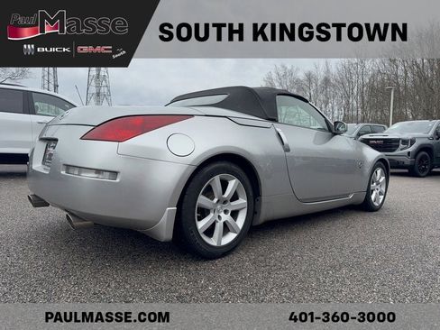 Used 2005 Nissan 350Z Touring image 4