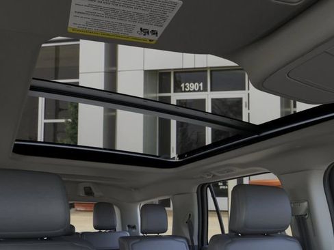 New 2025 Ford Expedition Active AWD/4WD image 22