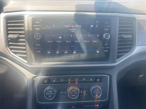 Used 2019 Volkswagen Atlas SE w/ Panoramic Sunroof Package AWD/4WD image 17