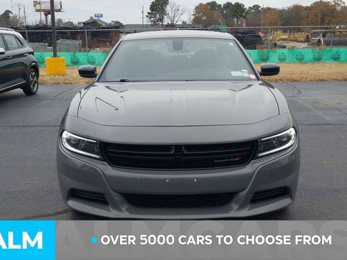 Used 2023 Dodge Charger SXT image 3
