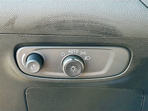 Used 2024 Buick Encore GX Preferred image 10