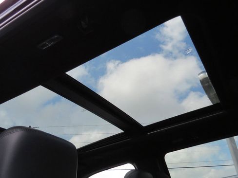 New 2025 Ford F250 Platinum image 18