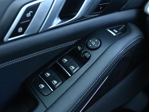 Certified 2025 BMW X5 xDrive40i w/ Premium Package image 25