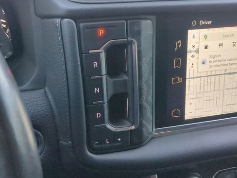 Used 2022 GMC Yukon XL Denali RWD image 19