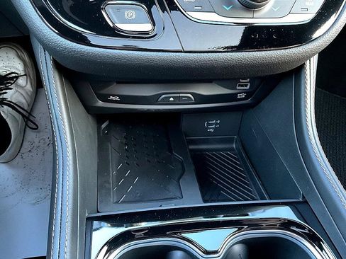 New 2026 Chrysler Pacifica Pinnacle w/ Trailer Tow Group image 28