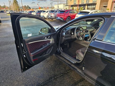 Certified 2025 Genesis G70 3.3T Advanced w/ Sport Prestige Package image 20