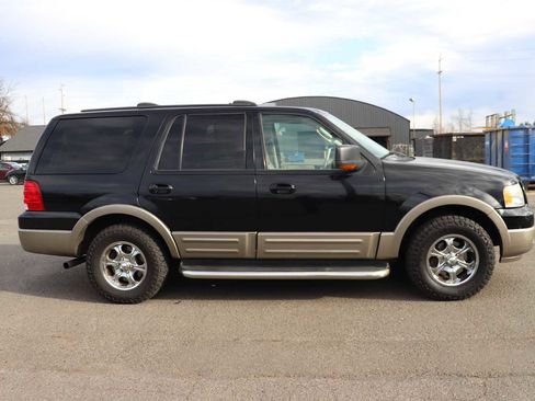 Used 2004 Ford Expedition Eddie Bauer image 9