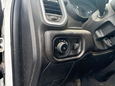 Used 2022 RAM 2500 Big Horn image 17