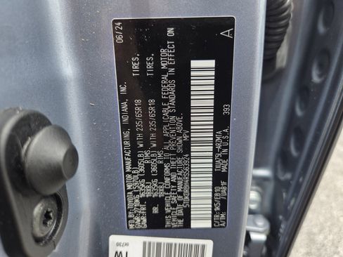 Used 2024 Toyota Highlander XLE AWD/4WD image 20