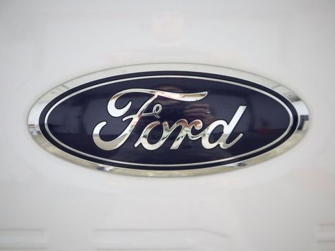 Used 2024 Ford F350 XLT image 13