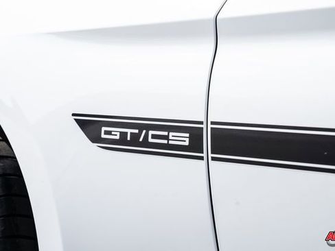 Used 2019 Ford Mustang GT Premium w/ Equipment Group 401A image 27