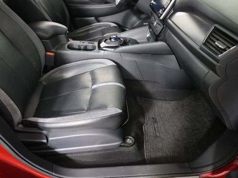 Used 2018 Nissan Leaf SL w/ SL Technology Package image 26