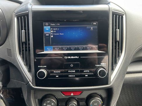 Used 2018 Subaru Crosstrek 2.0i Premium image 15