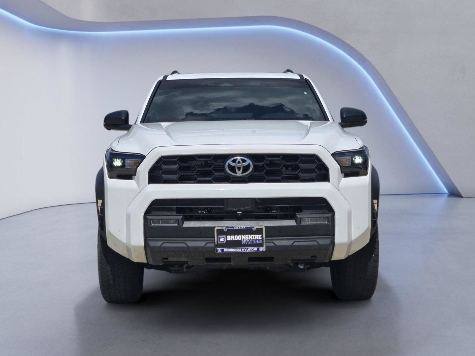 Used 2025 Toyota 4Runner TRD Off-Road Premium AWD/4WD image 2