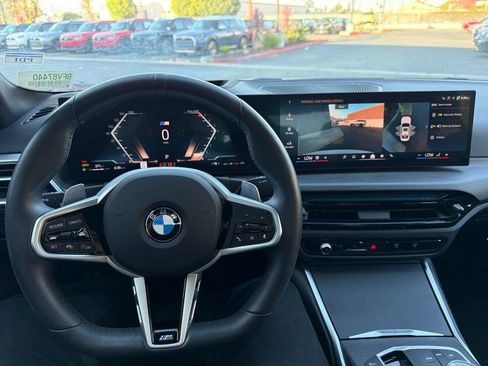 Used 2026 BMW 330i Sedan w/ M Sport Package RWD image 14