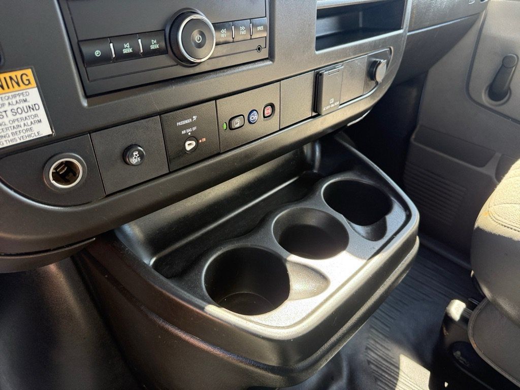 Used 2019 Chevrolet Express 3500 Extended w/ Driver Convenience Package RWD image 18