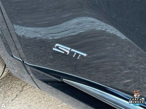 Used 2025 Buick Envision Sport Touring image 9