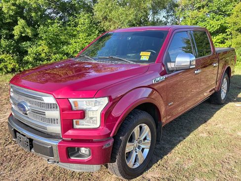 Used 2015 Ford F150 Platinum w/ Equipment Group 701A Luxury AWD/4WD image 2