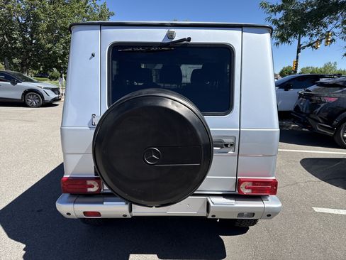 Used 2010 Mercedes-Benz G 550 image 6