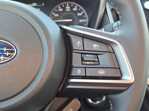 Used 2025 Subaru Outback Touring XT AWD/4WD image 34