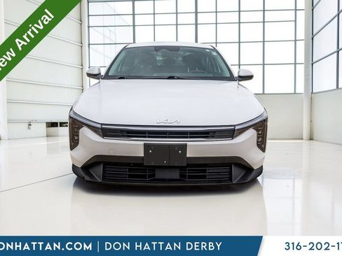 Used 2025 Kia K4 FWD image 23