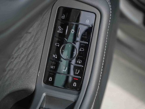 Used 2025 Audi A5 2.0T Premium Plus Sedan w/ Premium Plus image 21