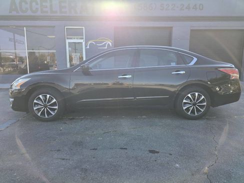 Used 2015 Nissan Altima 2.5 S image 4