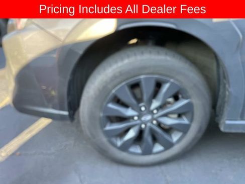 Used 2024 Subaru Outback Onyx Edition AWD/4WD image 2