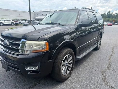 Used 2017 Ford Expedition XLT RWD image 14