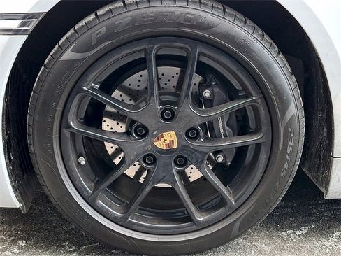 Used 2024 Porsche 718 Boxster image 15