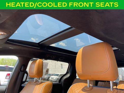 Used 2021 Chrysler Pacifica Pinnacle AWD/4WD image 21