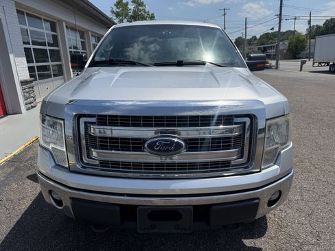 Used 2014 Ford F150 XLT w/ XLT Chrome Package AWD/4WD image 8