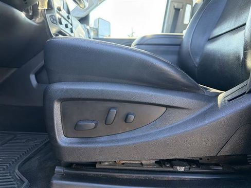 Used 2018 Chevrolet Silverado 2500 LTZ image 14