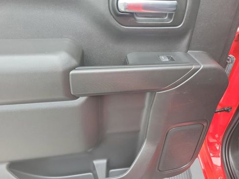 Used 2023 Chevrolet Silverado 1500 Custom image 34