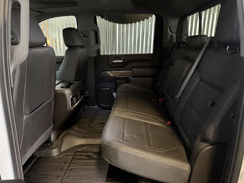 Used 2021 GMC Sierra 3500 Denali w/ Denali Ultimate Package image 16