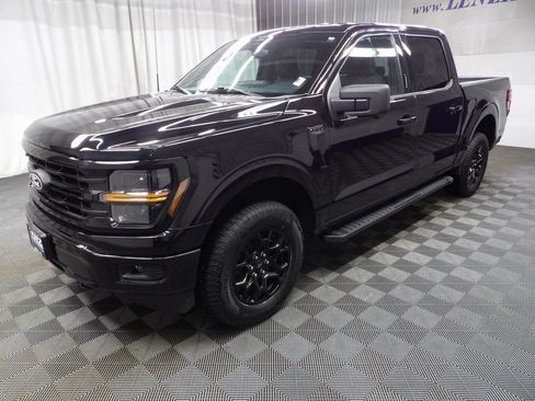 Used 2024 Ford F150 XLT w/ XLT Black Appearance Package AWD/4WD image 6
