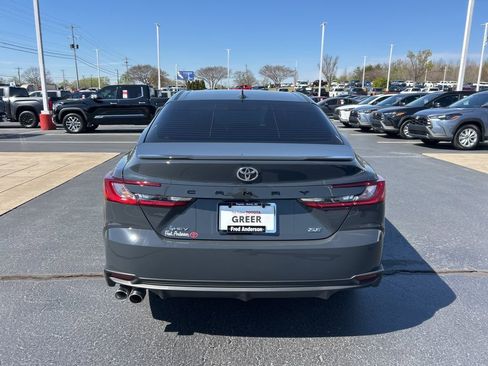 Used 2026 Toyota Camry SE w/ Convenience Package image 18