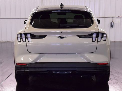 Used 2025 Ford Mustang Mach-E Select image 6