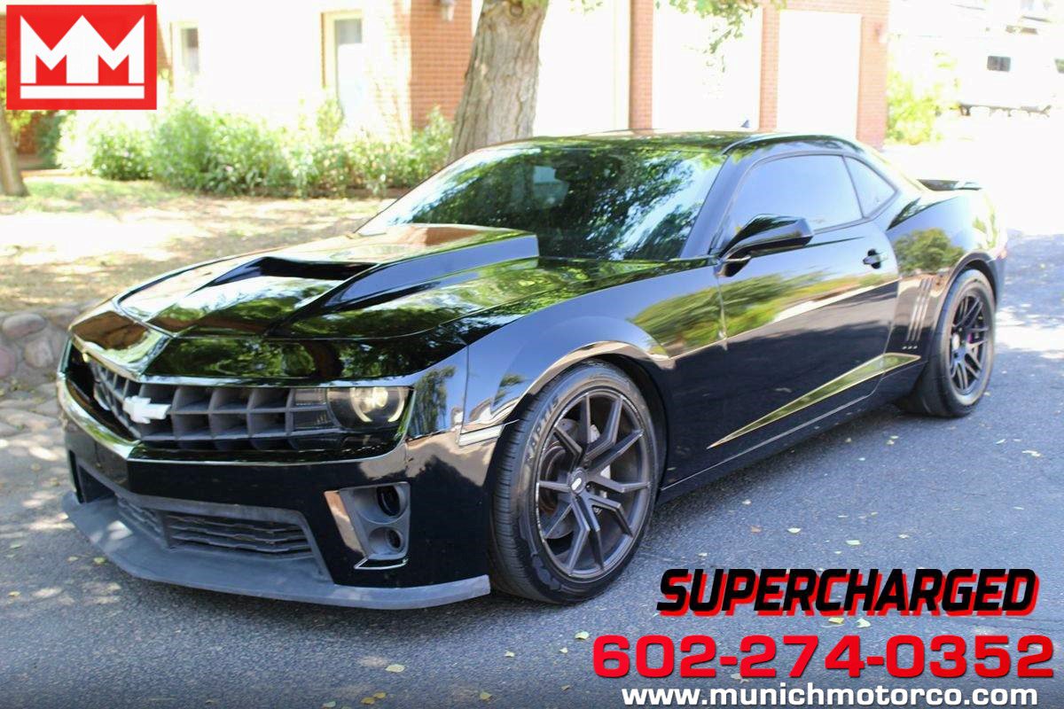 Used 2013 Chevrolet Camaro SS w/ RS Package RWD image 1