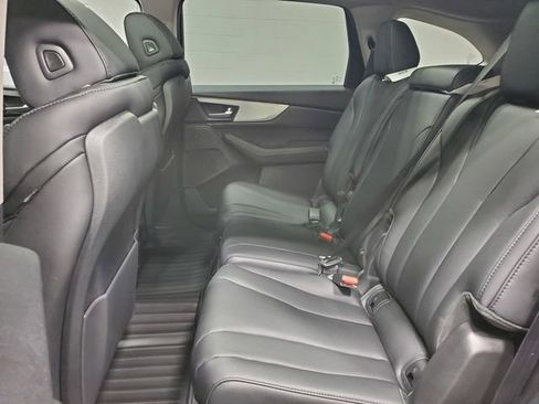 New 2026 Acura MDX SH-AWD image 11