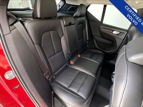 Used 2023 Volvo XC40 B5 Ultimate w/ Protection Package Premier image 36