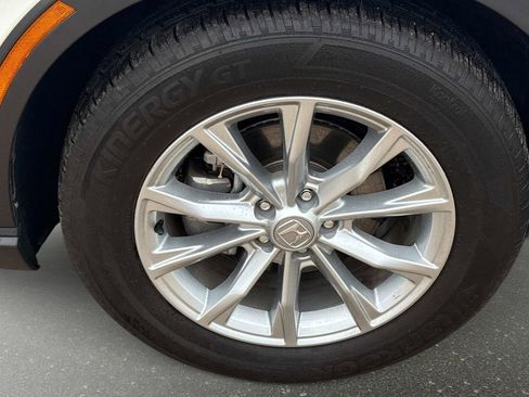 Used 2025 Honda CR-V EX-L image 10