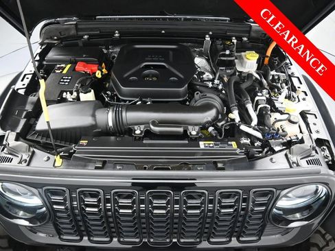 Used 2024 Jeep Wrangler Willys 4xe image 13