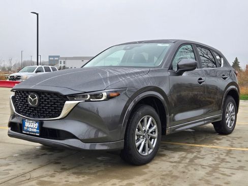 New 2025 MAZDA CX-5 AWD 2.5 S w/ Preferred Package image 3
