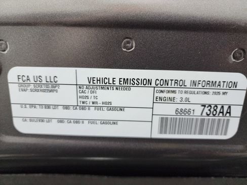 Used 2025 RAM 1500 Limited image 22