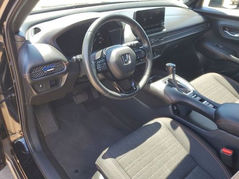 Used 2023 Honda HR-V Sport image 17