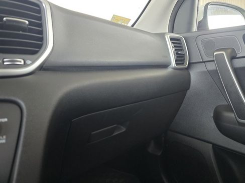 Used 2021 Kia Sportage LX image 30