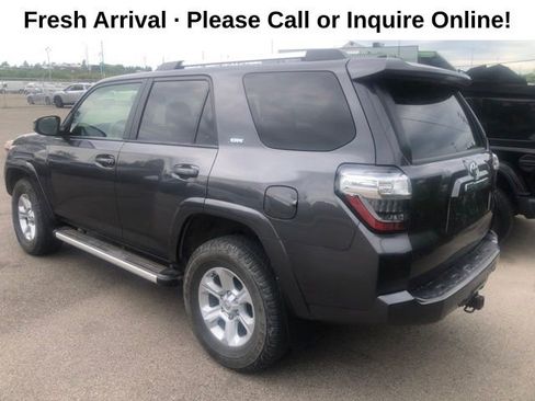 Used 2023 Toyota 4Runner SR5 AWD/4WD image 3