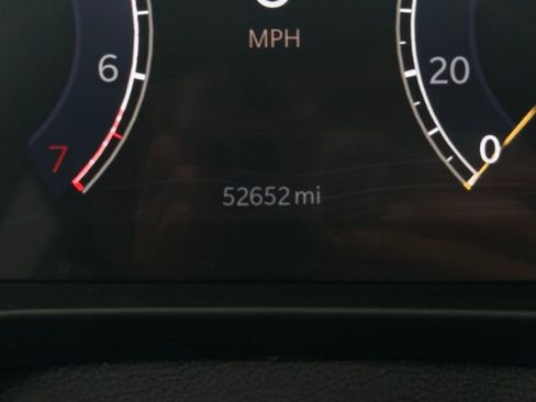 Certified 2022 Jeep Grand Cherokee Overland w/ Adv Protech Group III image 33